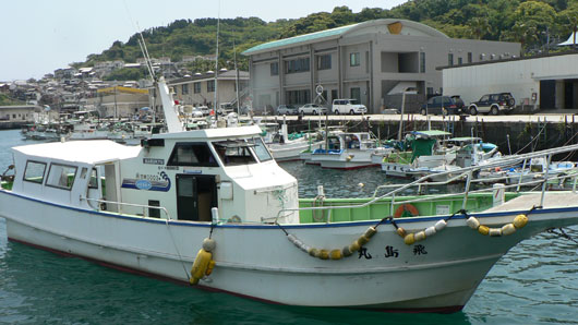 遊覧船「飛島丸」