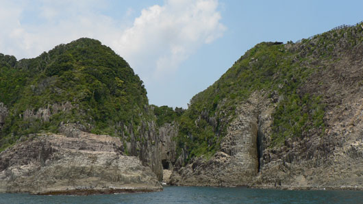 海上から見た「馬ケ背」